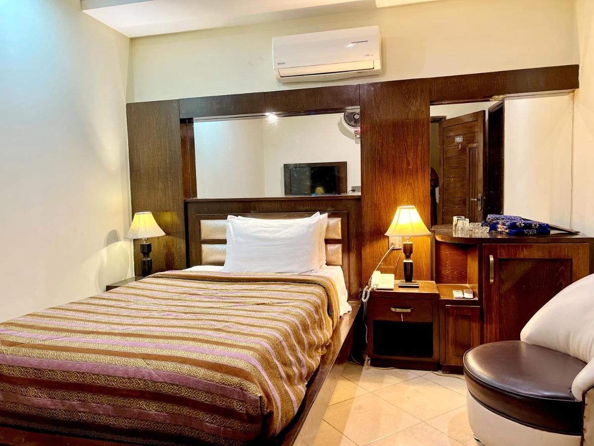 Bling Hotel International Multán Kültér fotó