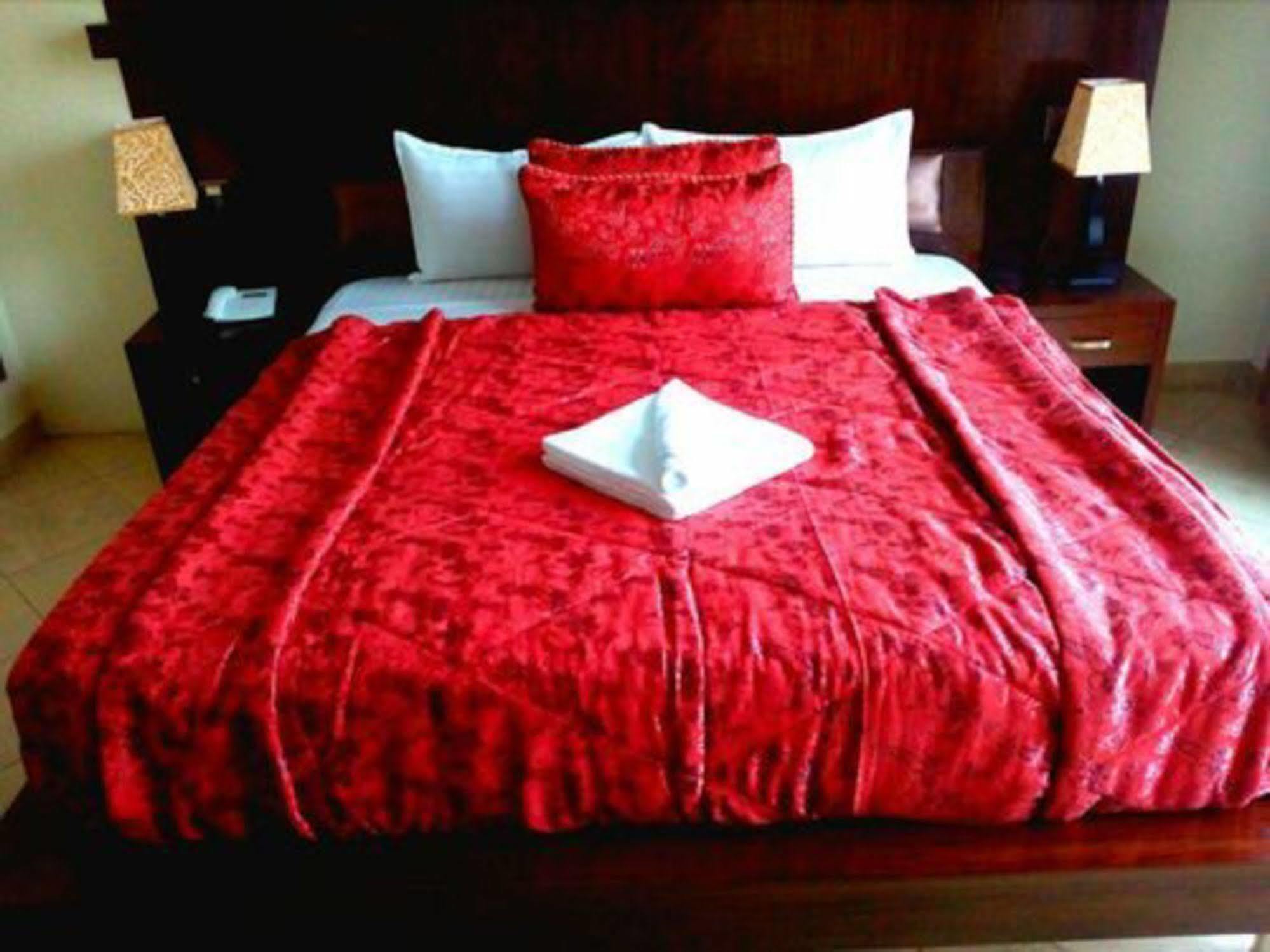 Bling Hotel International Multán Kültér fotó
