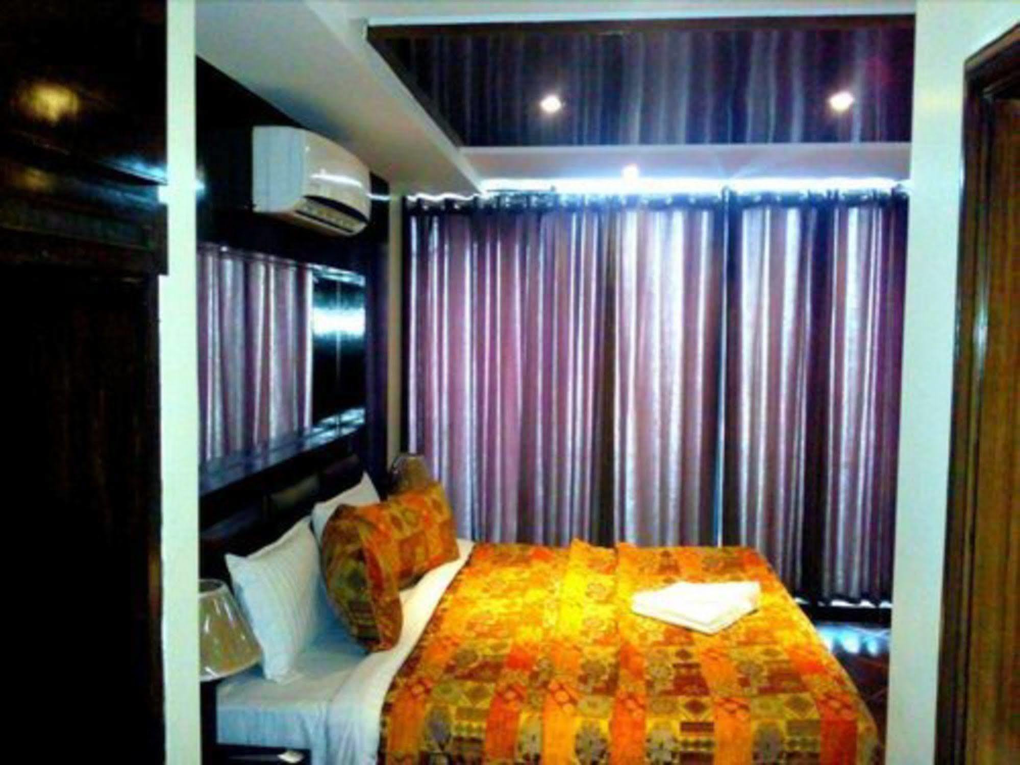 Bling Hotel International Multán Kültér fotó